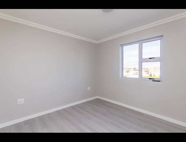 3 BEDROOM APARTMENT TO LET IN SUNNINGDALE